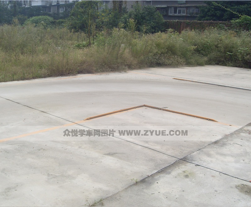 乘風(fēng)駕校直角轉(zhuǎn)彎場(chǎng)地