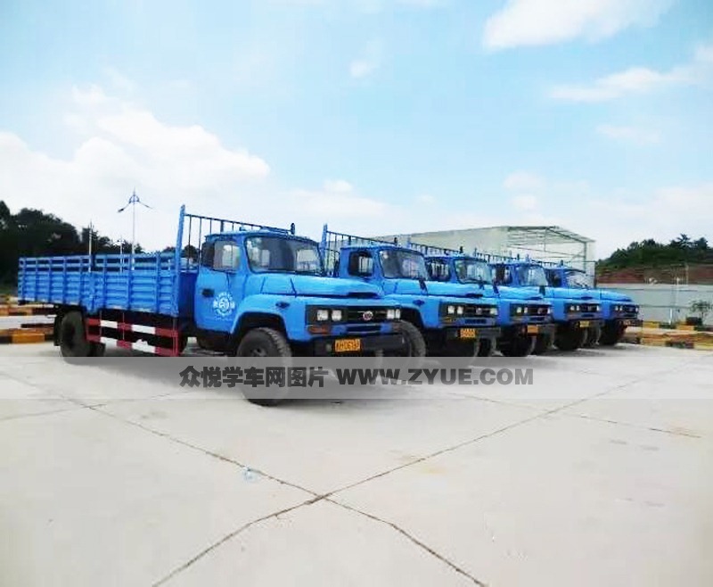 景德鎮(zhèn)成功駕校卡車(chē)