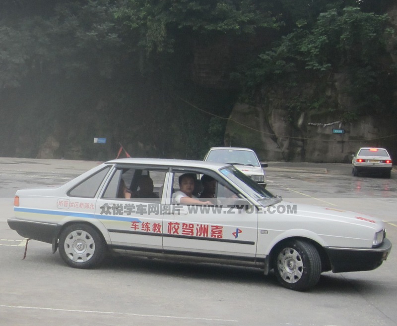 嘉洲駕校訓(xùn)練車型