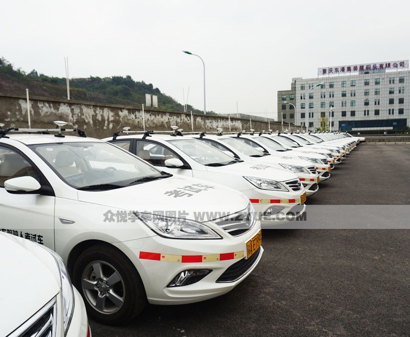 重慶鳳凰駕校考試車(chē)