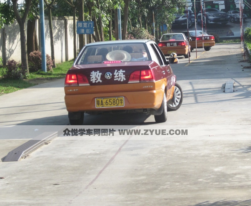 興安駕校單邊橋