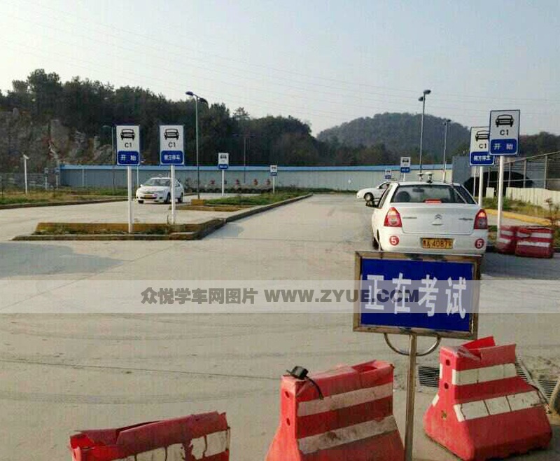 貴陽(yáng)現(xiàn)代駕?？荚噷?shí)況