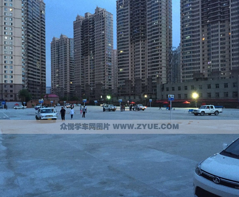 哈爾濱順達駕校訓(xùn)練場地