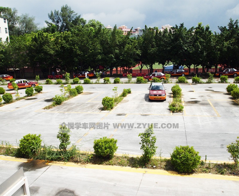 里程駕校學(xué)車場地——岑村場地