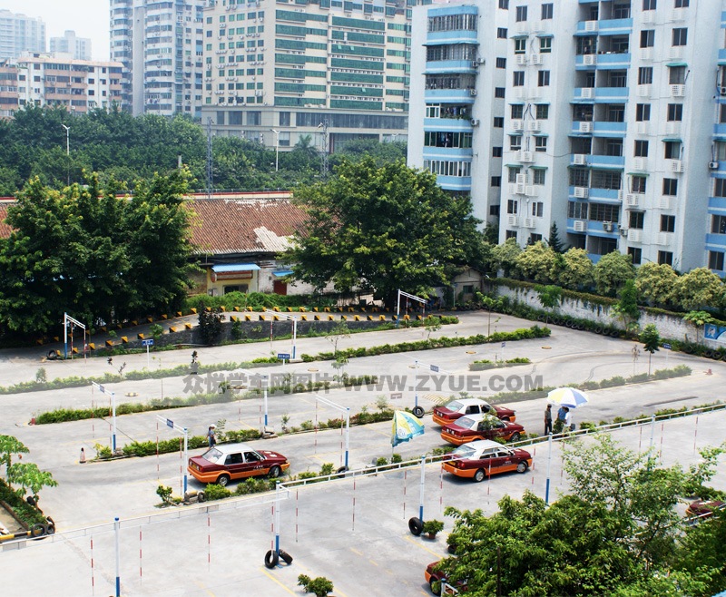 里程駕校學(xué)車場地——龍口場地