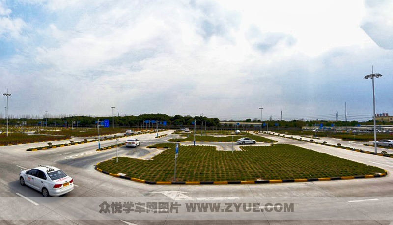 龍泉駕?？贫? width='120' />
                            </a>
                        </p>
                        <p>
                            <a target=