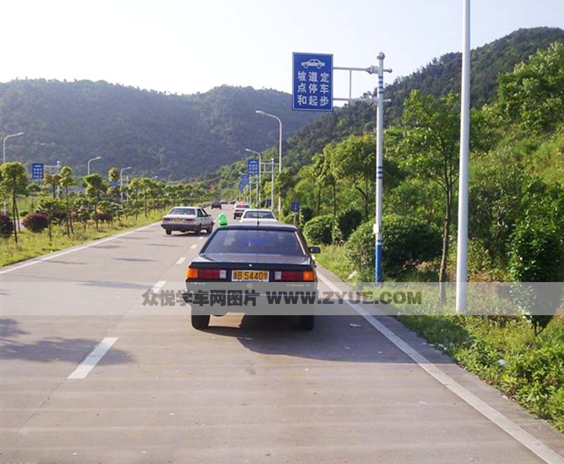 中邦駕校堰山考試場坡道定點停車與起步場地