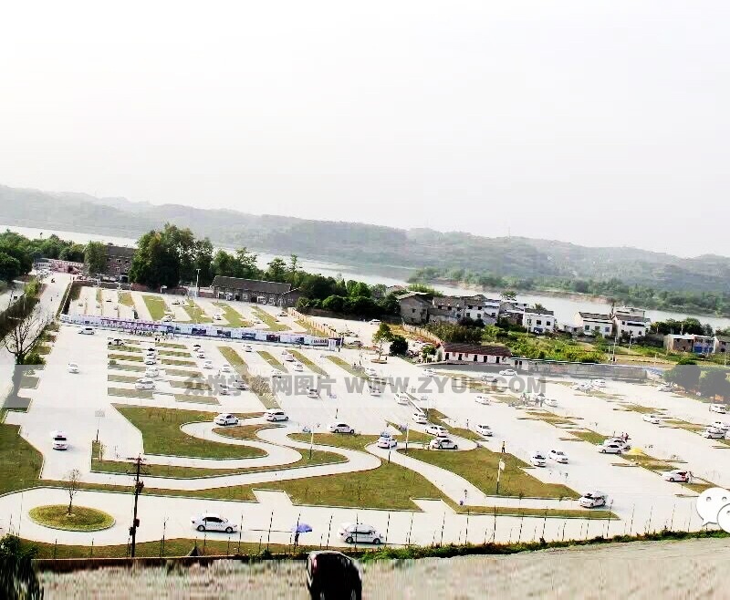 南充南職藍天駕校場地風(fēng)采