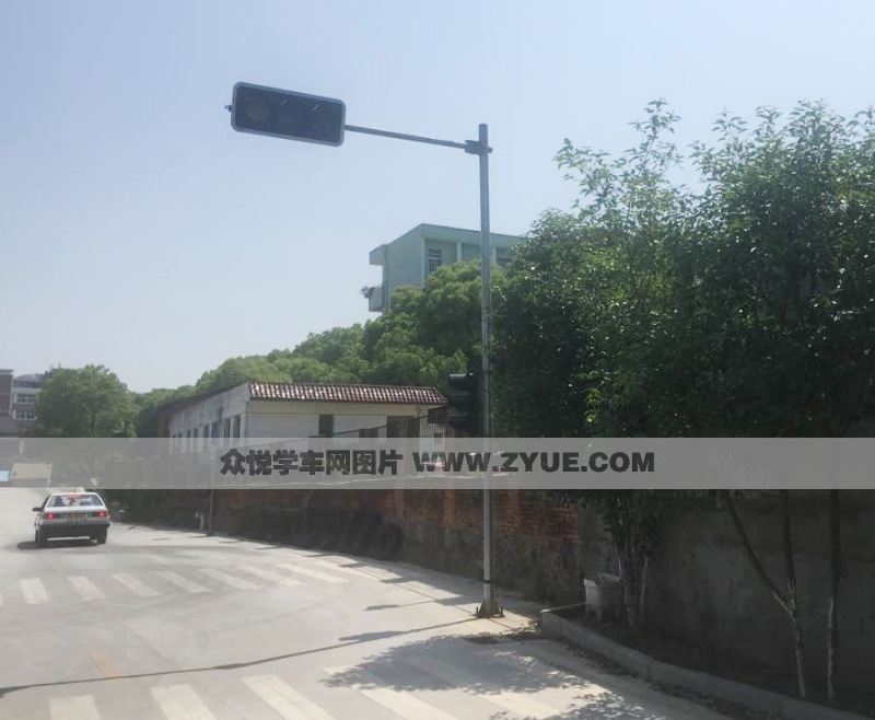 三職駕校學車場地