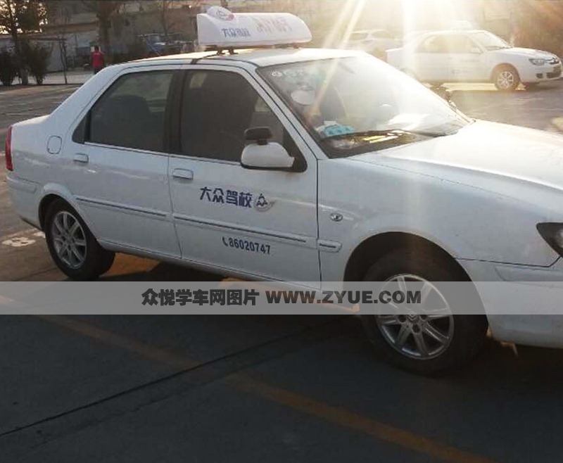 石家莊大眾駕校教練車(chē)2
