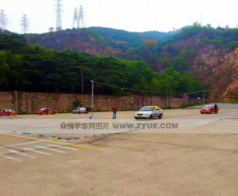 深圳標遠駕校鶴州訓(xùn)練場