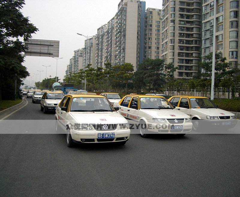 深港駕校教練車2