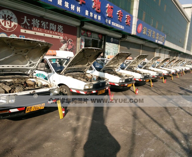 唐山棟翼駕校教練車風采