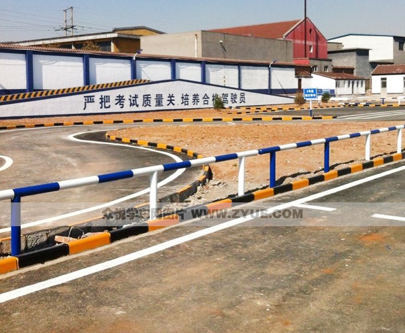 頤澤駕校S路場(chǎng)地