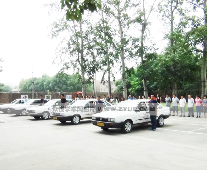 正大駕校學(xué)車場地